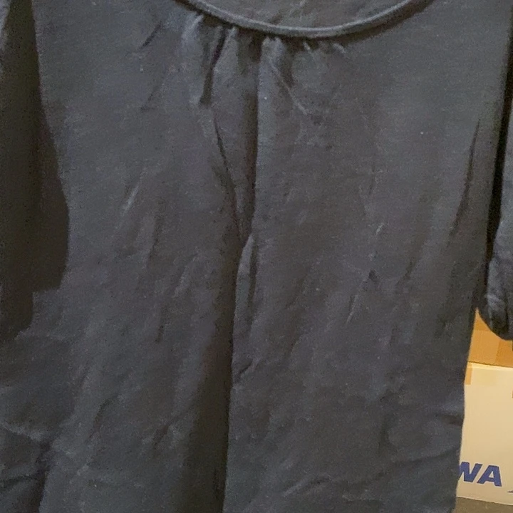 无***比中古香水沐浴露持久留香