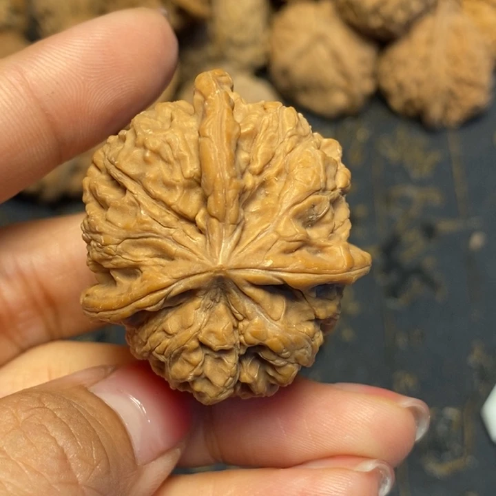 文玩核桃吊坠驹*驹文玩核桃异形单只