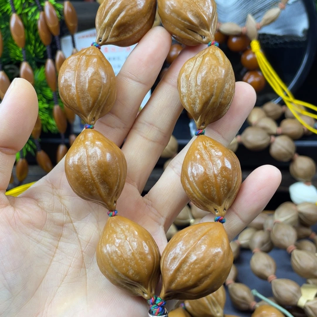 君***下吊坠橄榄核008.铁头核2.5