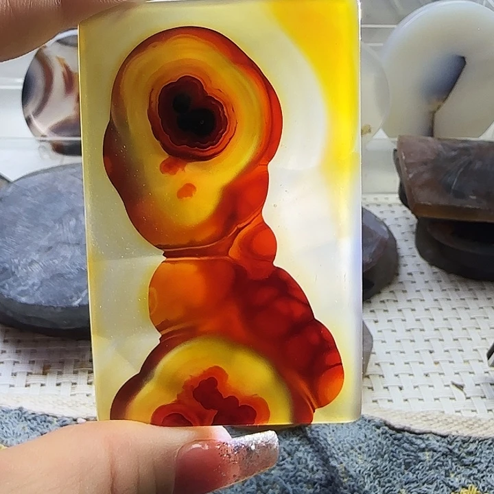 玛瑙/玉髓未镶嵌珠宝奇石