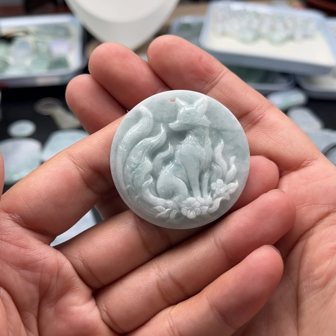 翡翠未镶嵌颈饰天然翡翠A货