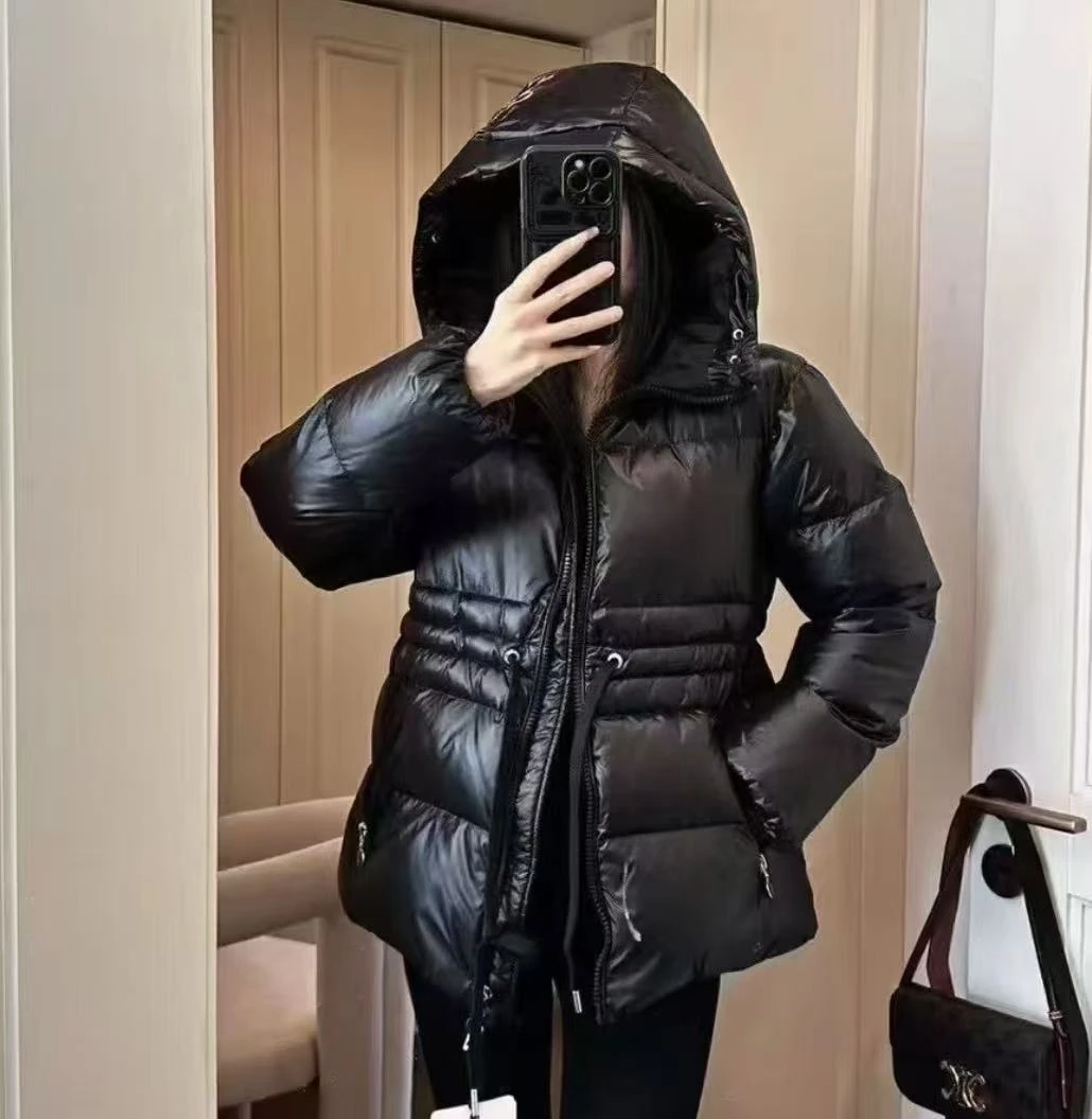 未使用 MONCLER 盟可睐蒙口/GG/TALEVE女士黑灰色羽绒服 福利款