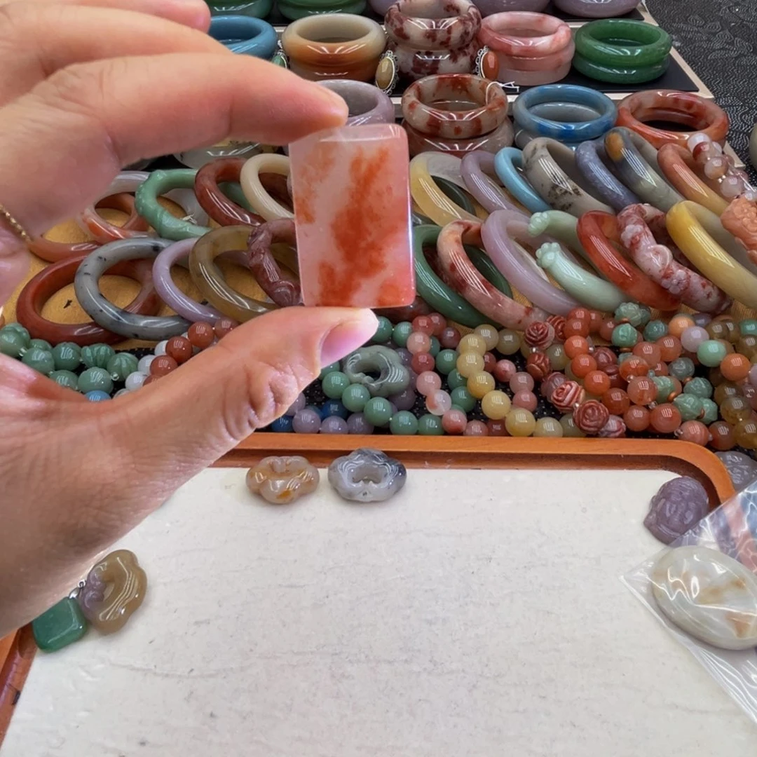 石英质玉未镶嵌圈口60