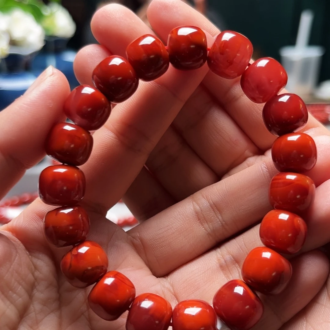 悠***悠南红玛瑙未镶嵌珠宝奇石