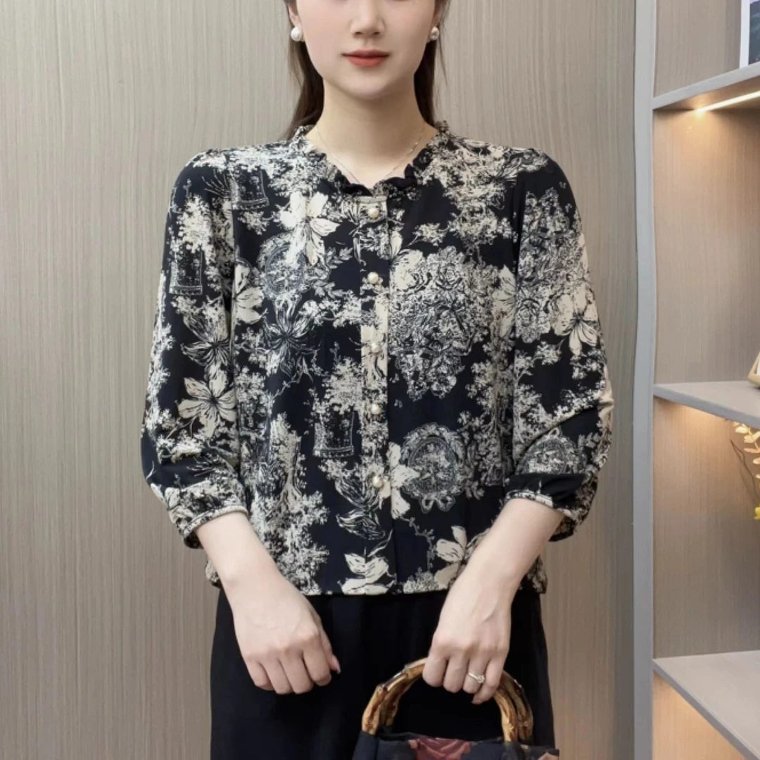 春夏季新款宽松显瘦碎花打底衫中年妈妈装七分袖花边领洋气小衫