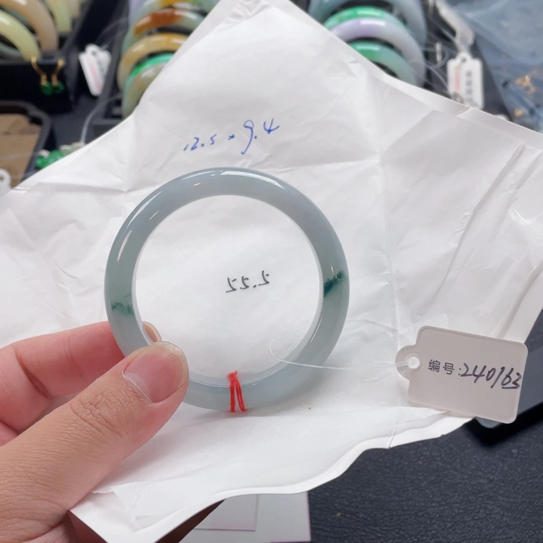 翡翠手镯未镶嵌z***༊55正圈