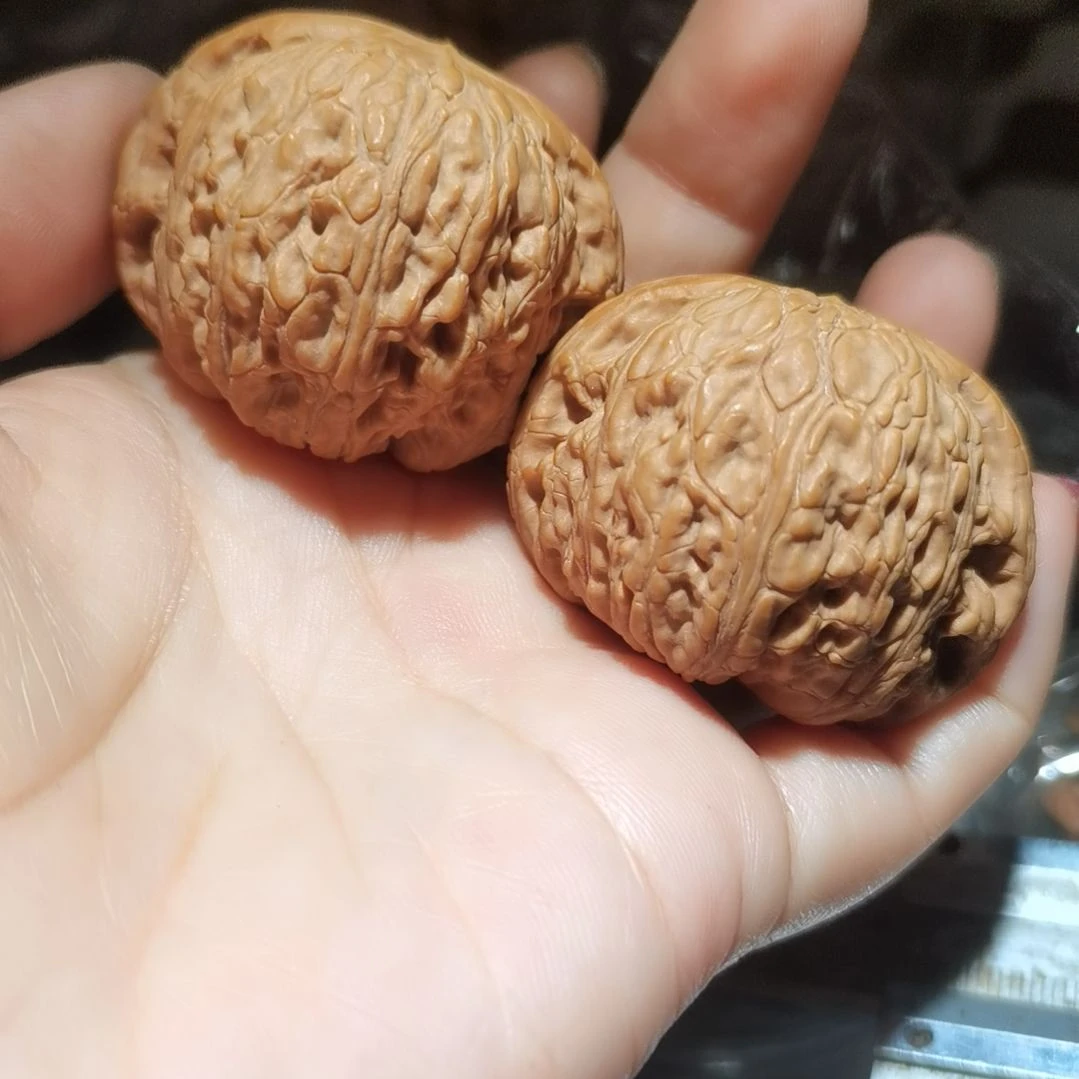 猴头核桃吊坠致**华44泥鳅背