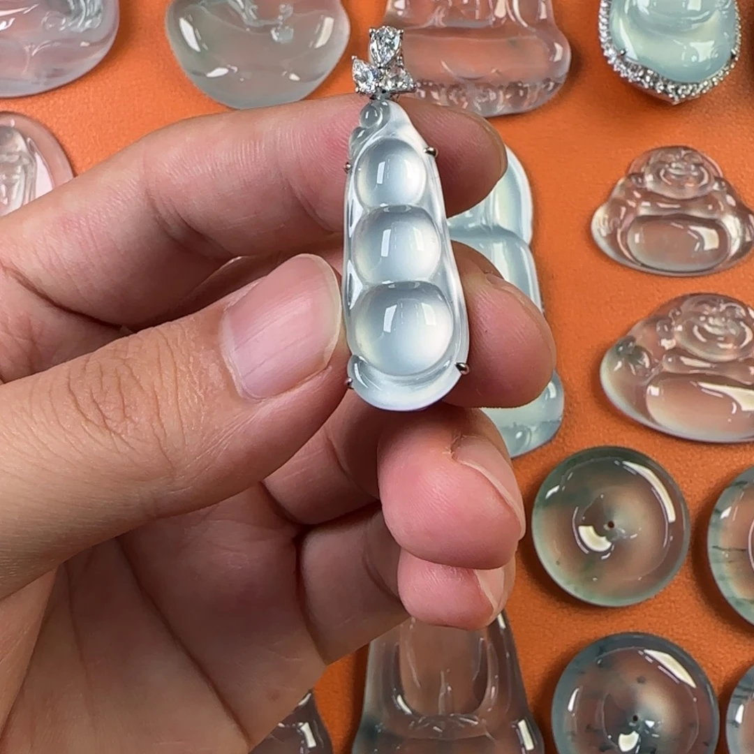 定制翡翠未镶嵌天然