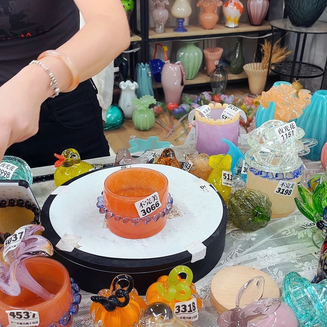 3066 家悦花器摆件不完美