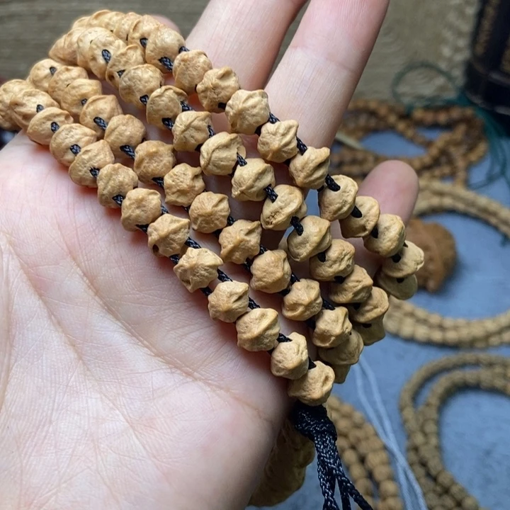 【闪购商品】吊坠柏香籽/百香籽