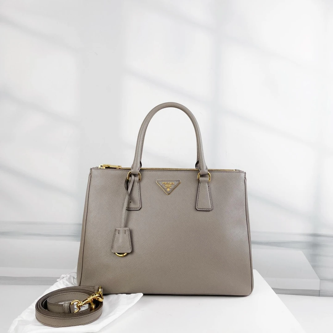 95新 Prada/普拉达 单肩包/C920/998476