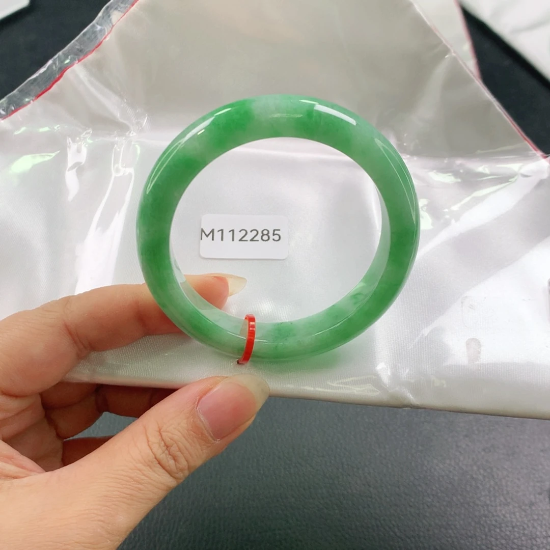 未镶嵌手镯翡翠03