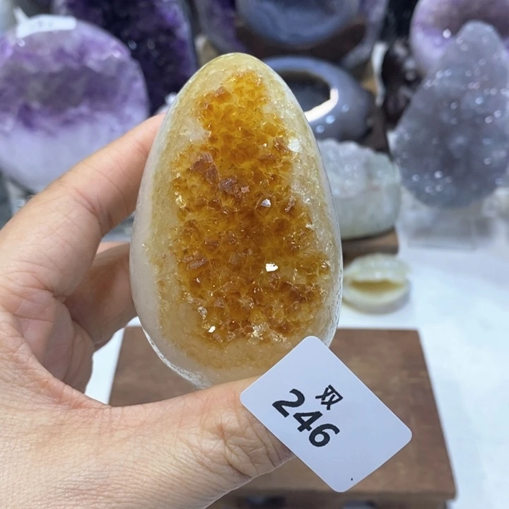 水晶大型摆件（非配饰）未镶嵌