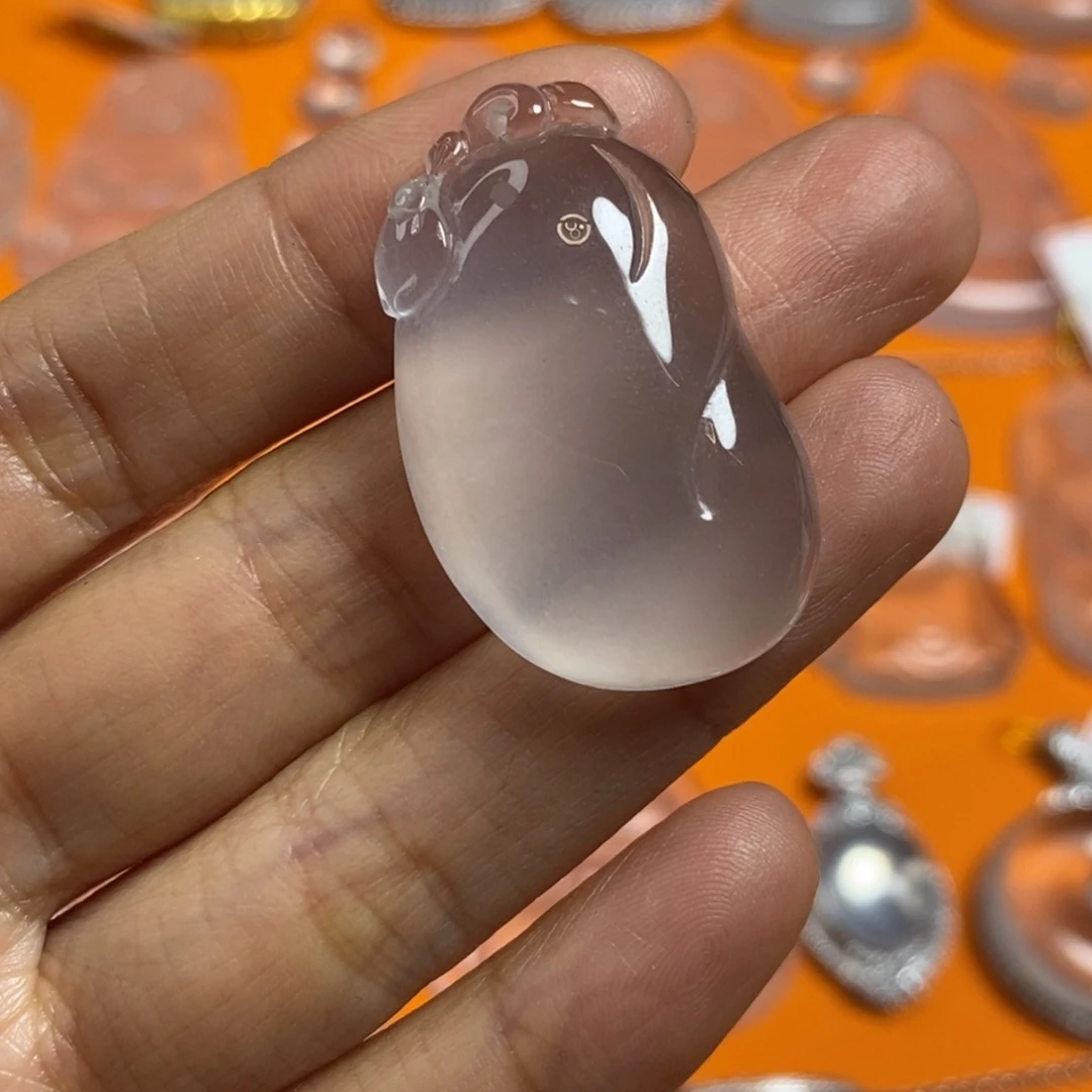 石英质玉颈饰未镶嵌