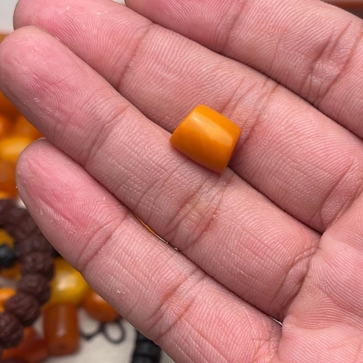 都***杰琥珀未镶嵌裸石蜜蜡马蹄