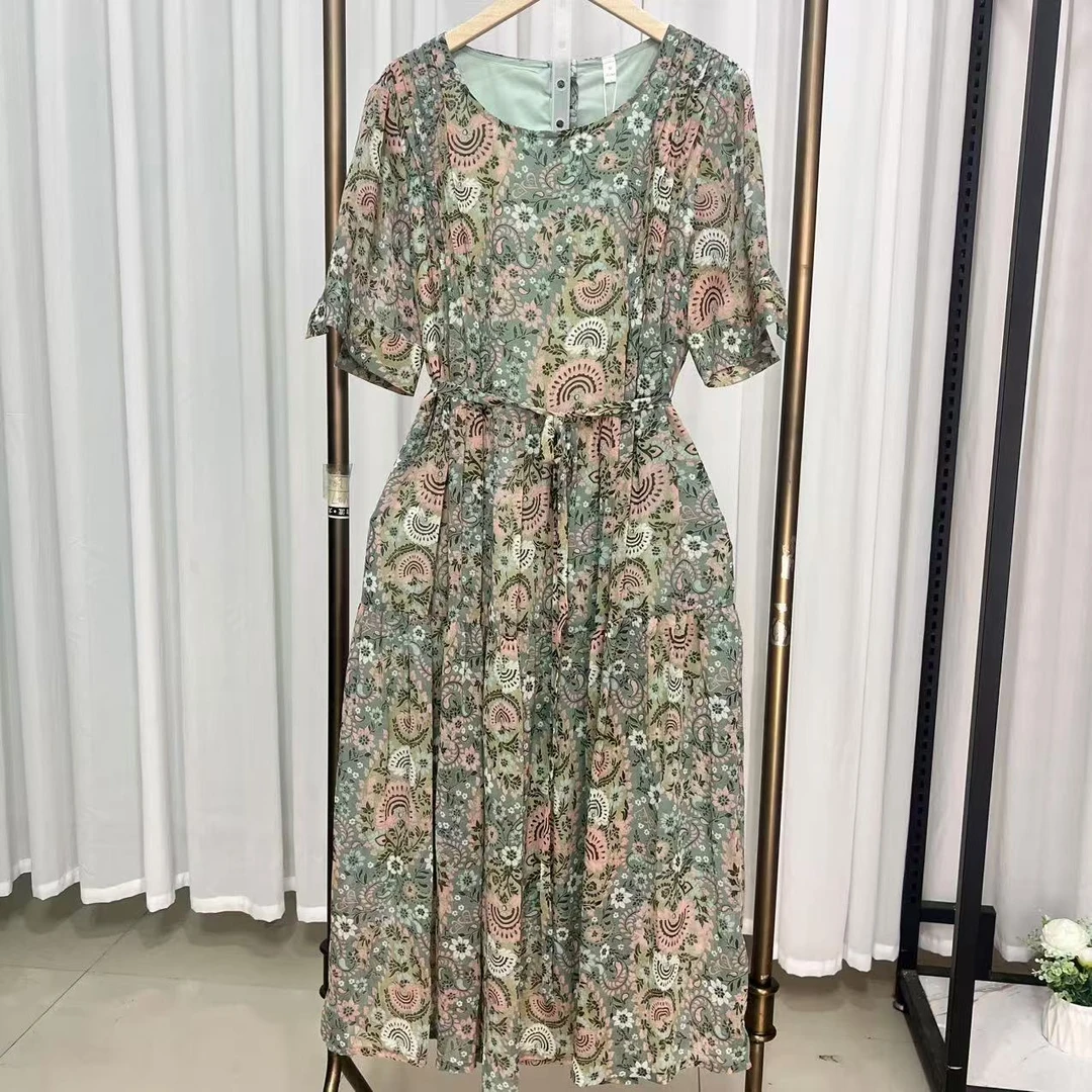 BG120时尚休闲优雅显瘦连衣裙大方不显胸舒适优雅极简风百搭