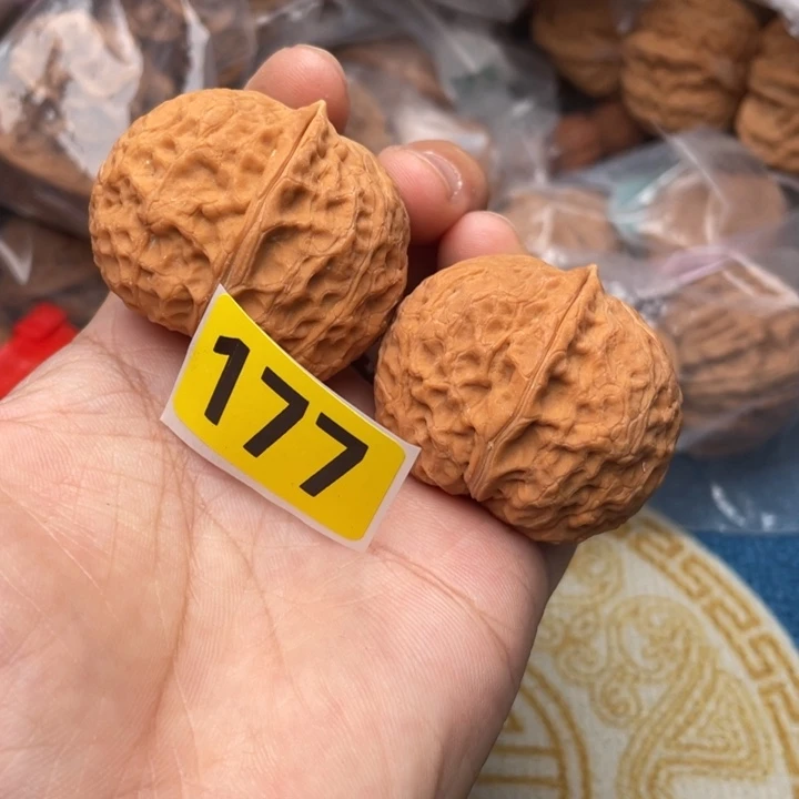 文玩核桃把件核桃