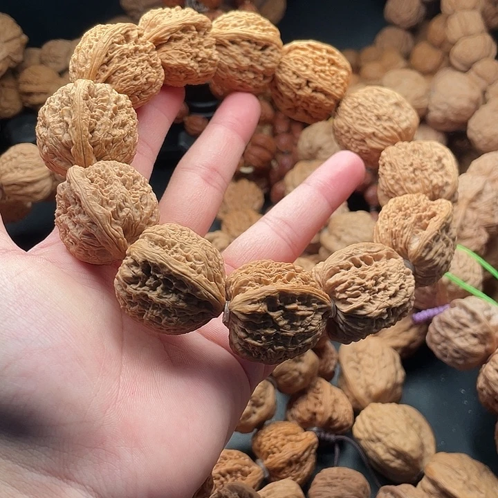 天***方文玩核桃吊坠1南疆石