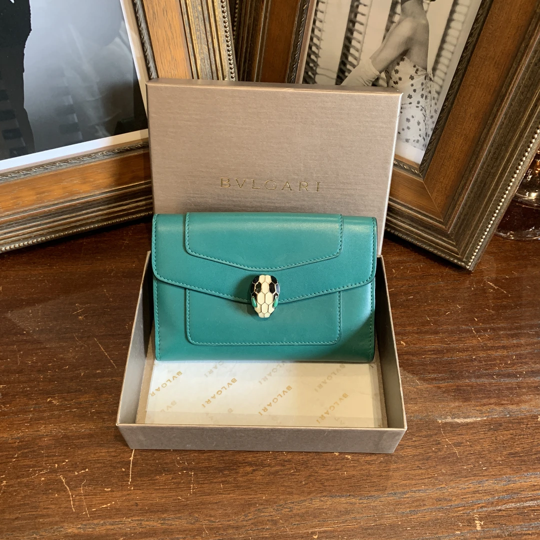 95新 BVLGARI/宝格丽 BVLGARI宝格丽 蛇头短钱包/sp24813