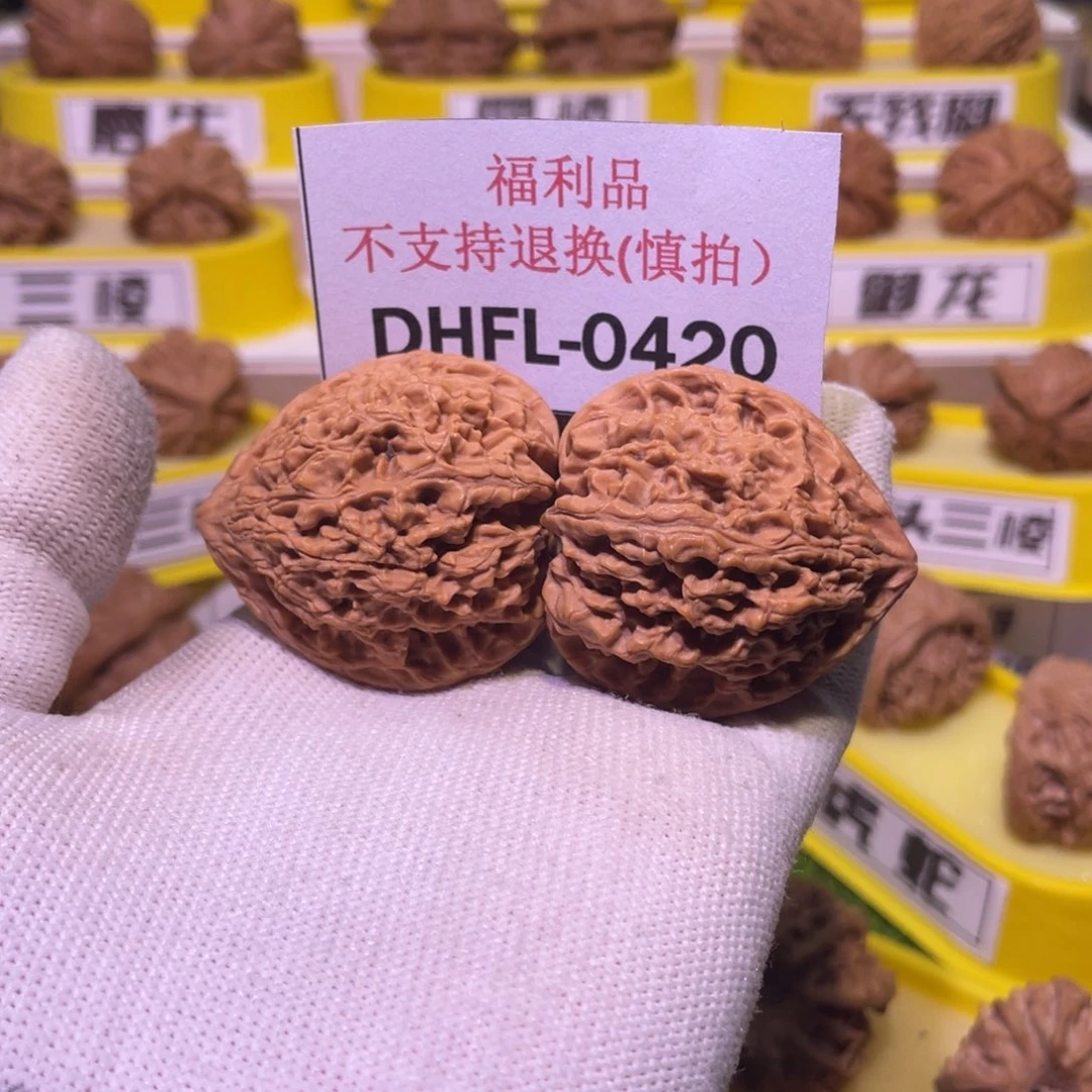 桃核把件虎头王全品