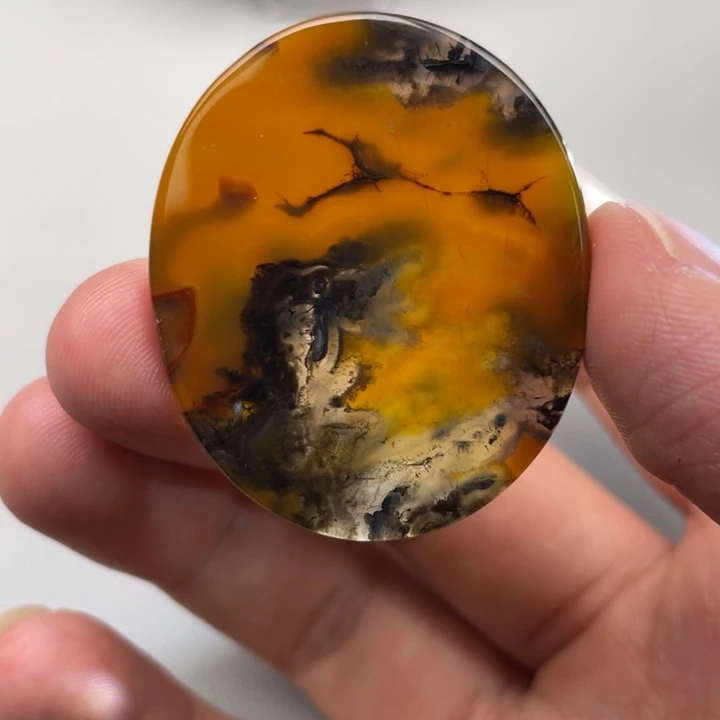 玛瑙/玉髓颈饰未镶嵌老**o