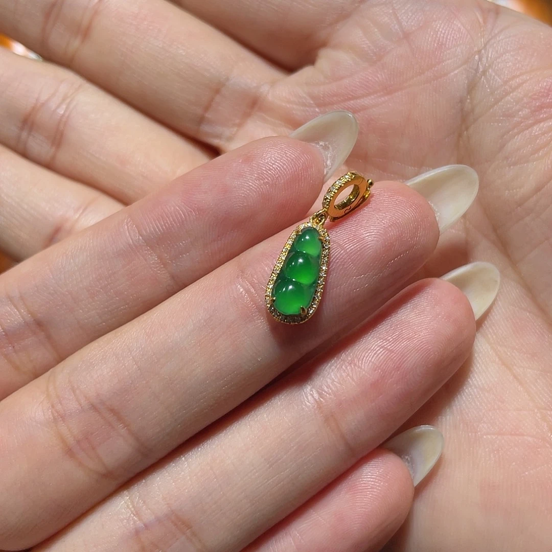 翡翠18K金镶嵌吊坠(不含链)