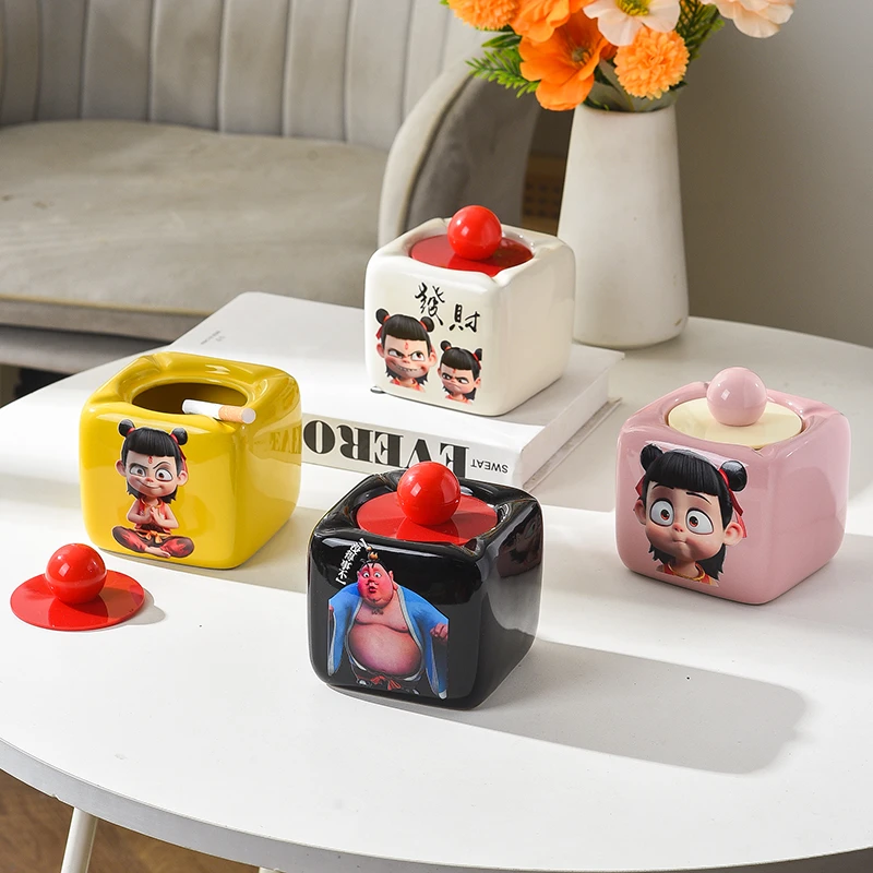 高档网红哪吒烟灰缸陶瓷摆件办公室家用客厅茶几带盖防飞灰奶油风
