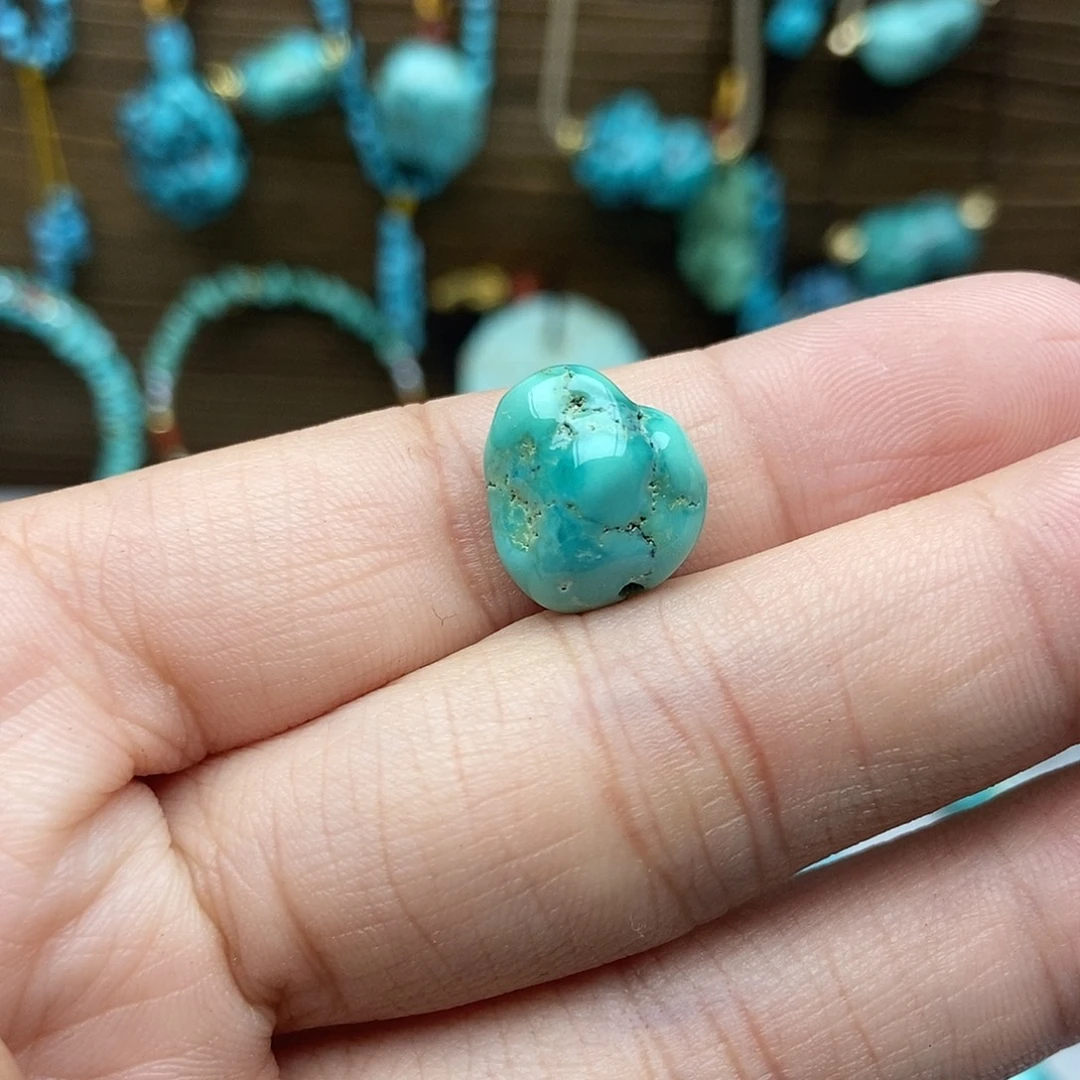 绿松石未镶嵌随行耳坠