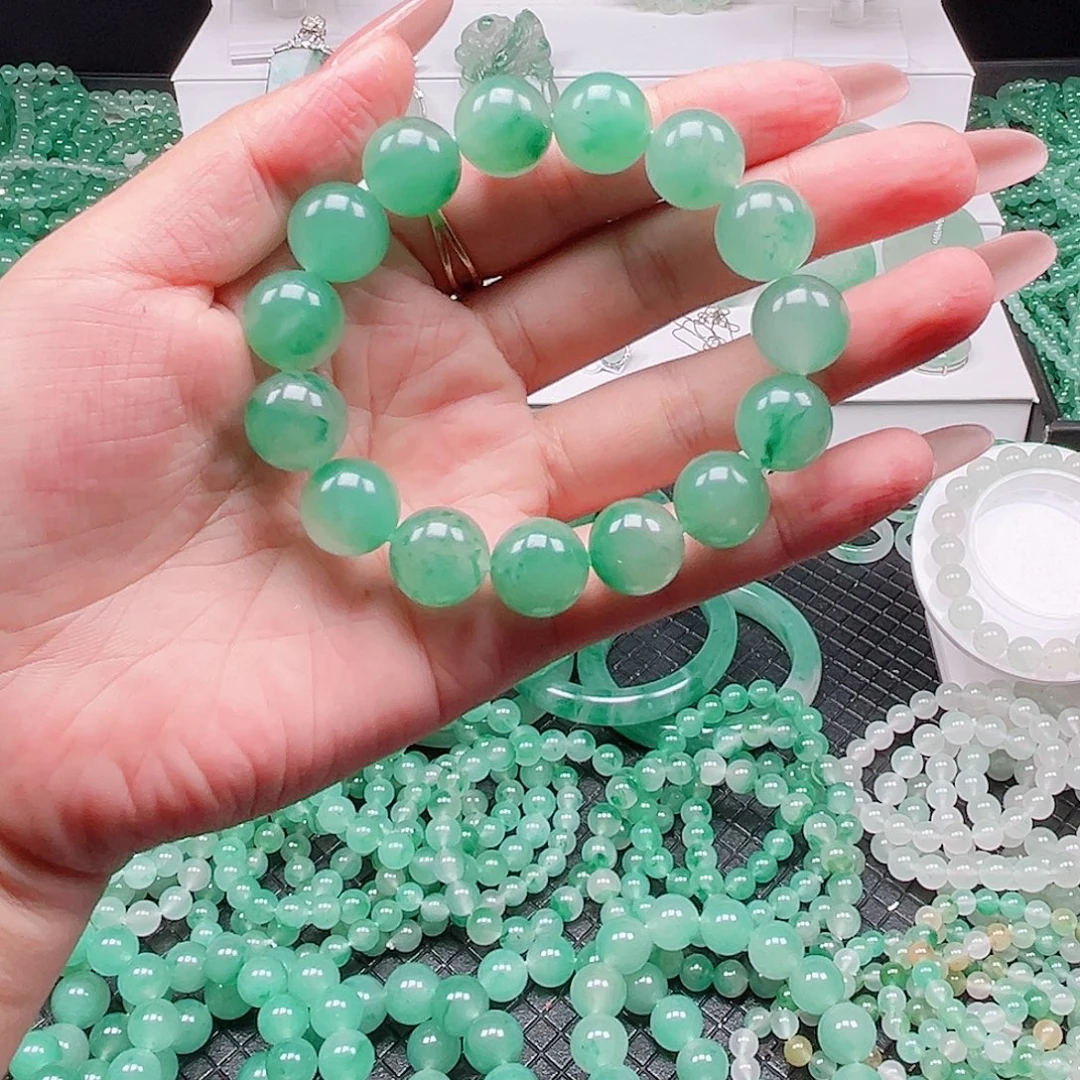 未镶嵌手链石英质玉（非洲翠）
