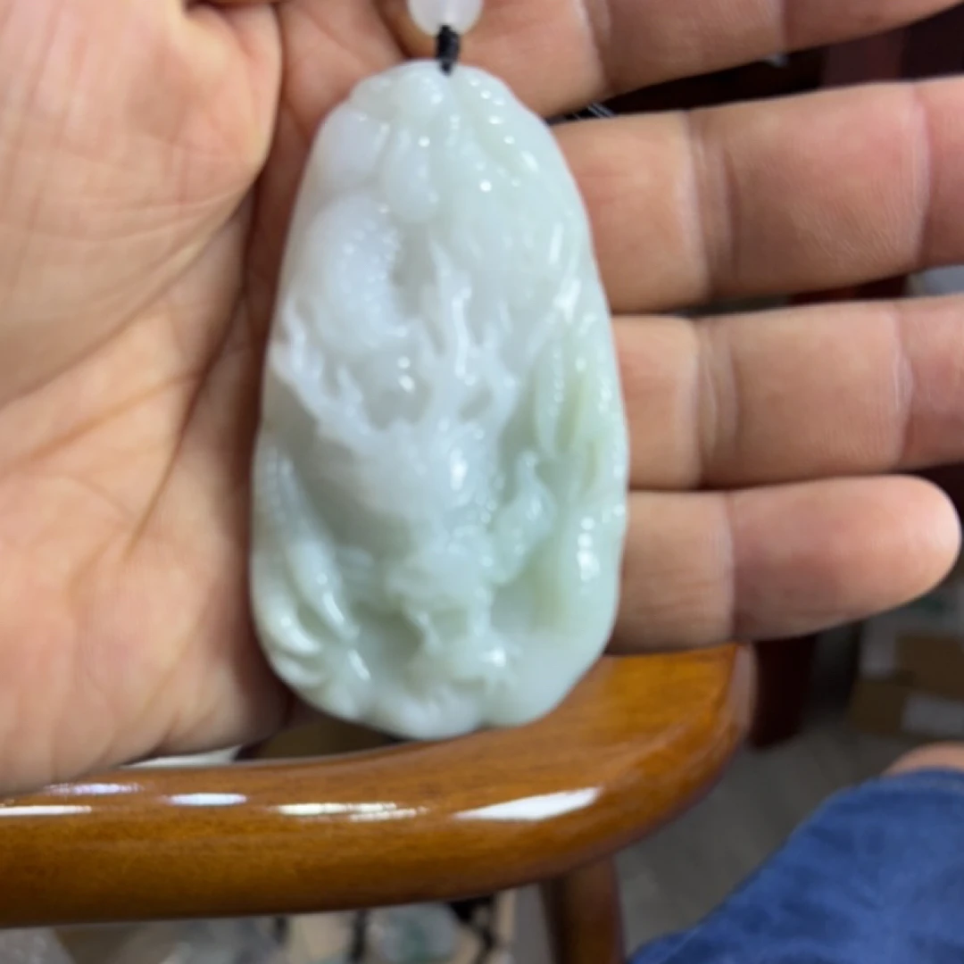 缅甸A货翡翠龙牌