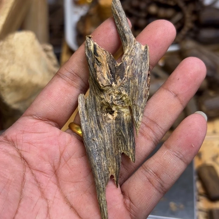 沉香沉香碎屑6.8克