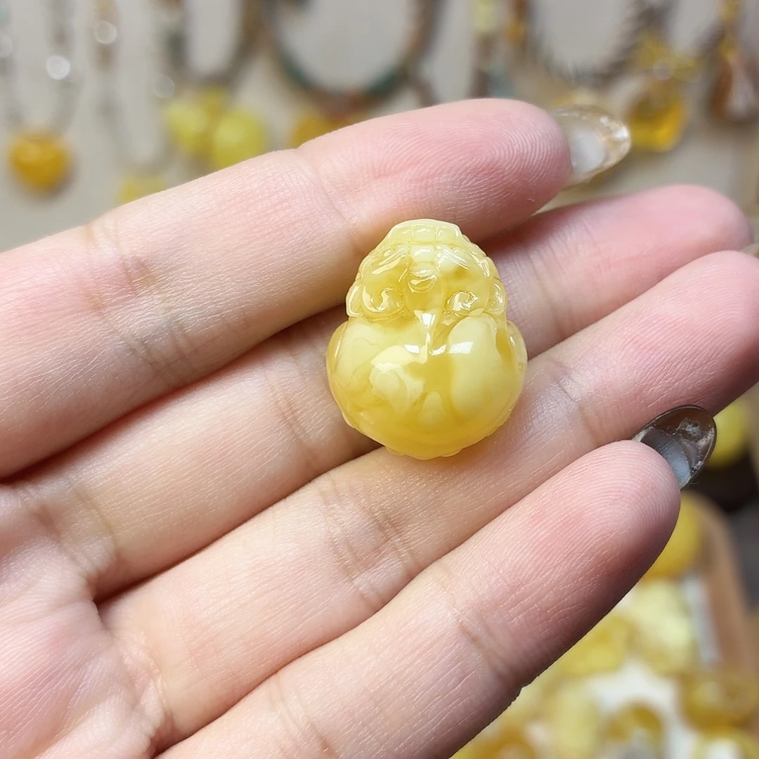 裸石蜜蜡未镶嵌3g貔貅