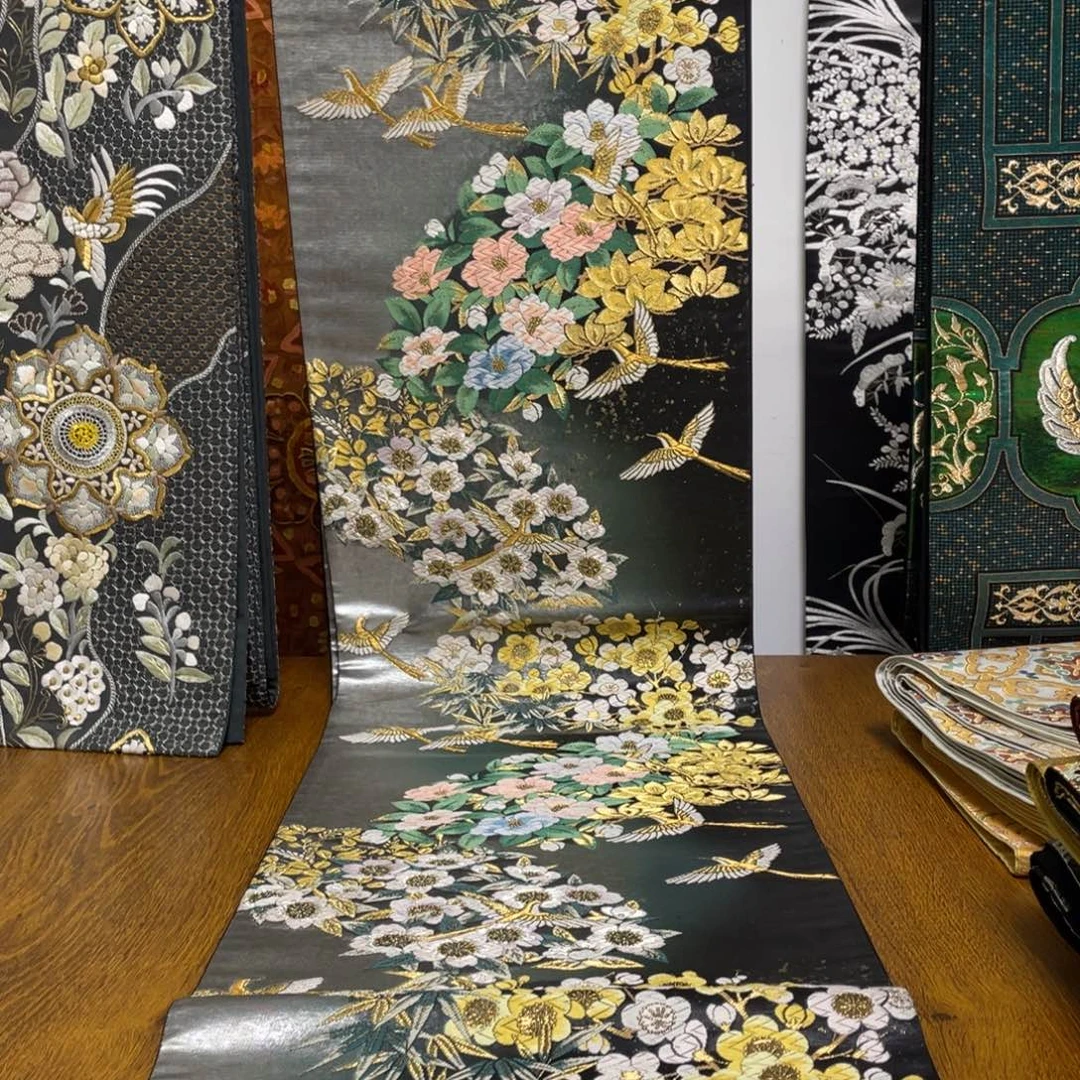 织绣花鸟画家好看