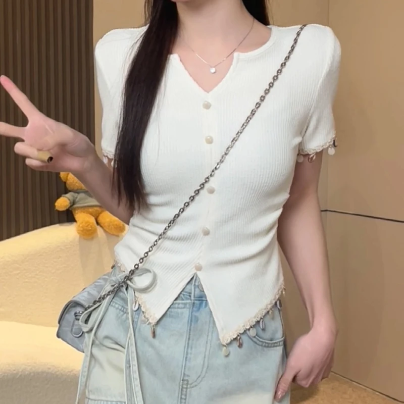 【小七家】春季新款 气质温柔设计感V领修身显瘦短款打底衫杏色上衣