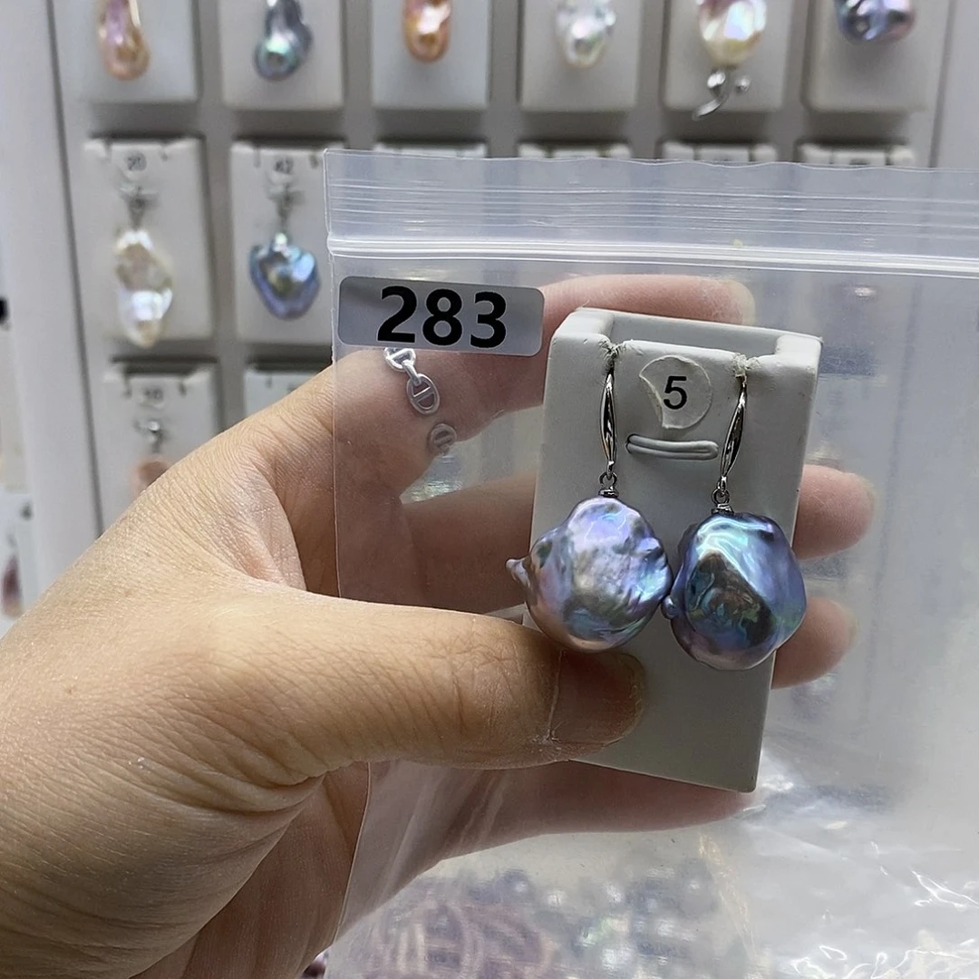 颈饰合金淡水珍珠