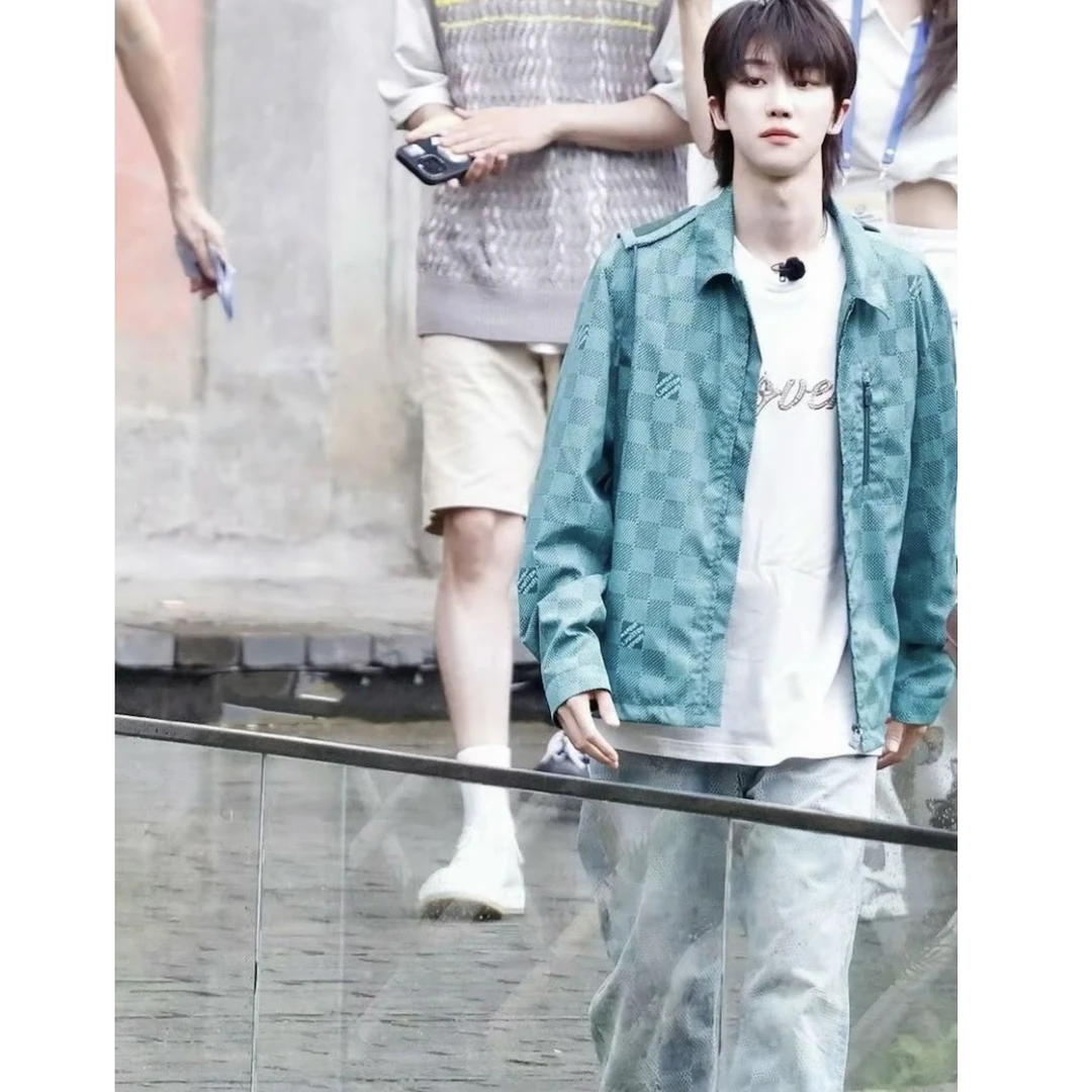 99新 LouisVuitton/路易威登 4786/SS25 蓝色Logo刺绣牛仔裤/30码