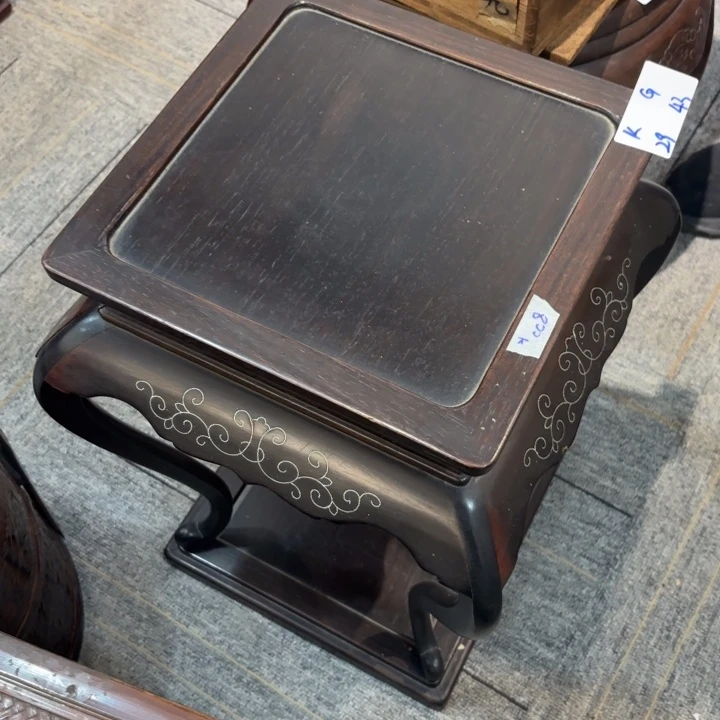 紫砂茶杯A****A非常美丽漂亮的物品