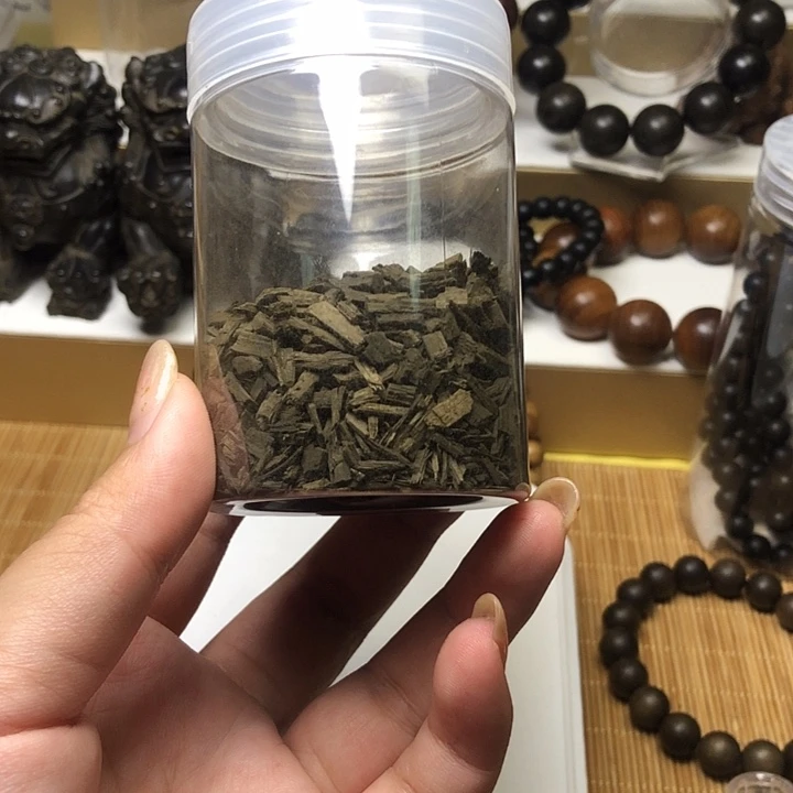 檀香木无事牌老山檀香阴沉50克送50克