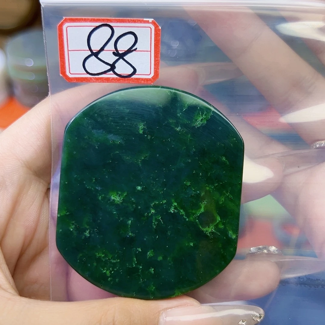 和田玉未镶嵌珠宝半成品