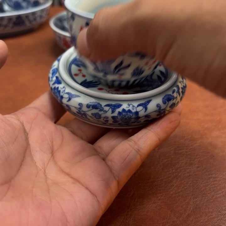 虎***神盖碗鱼藻纹盖置➕缸杯景德镇发货