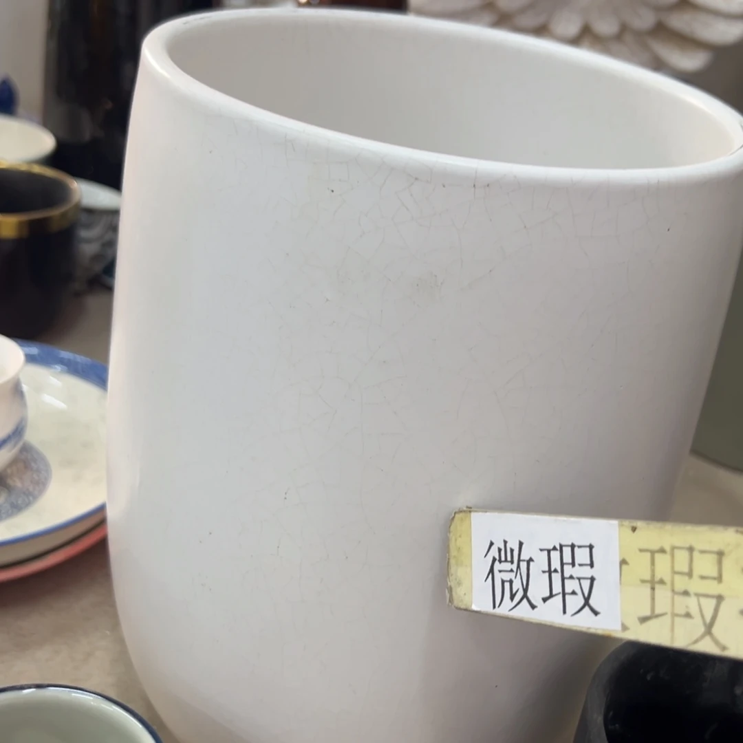 微瑕青花瓷器值得厚爱