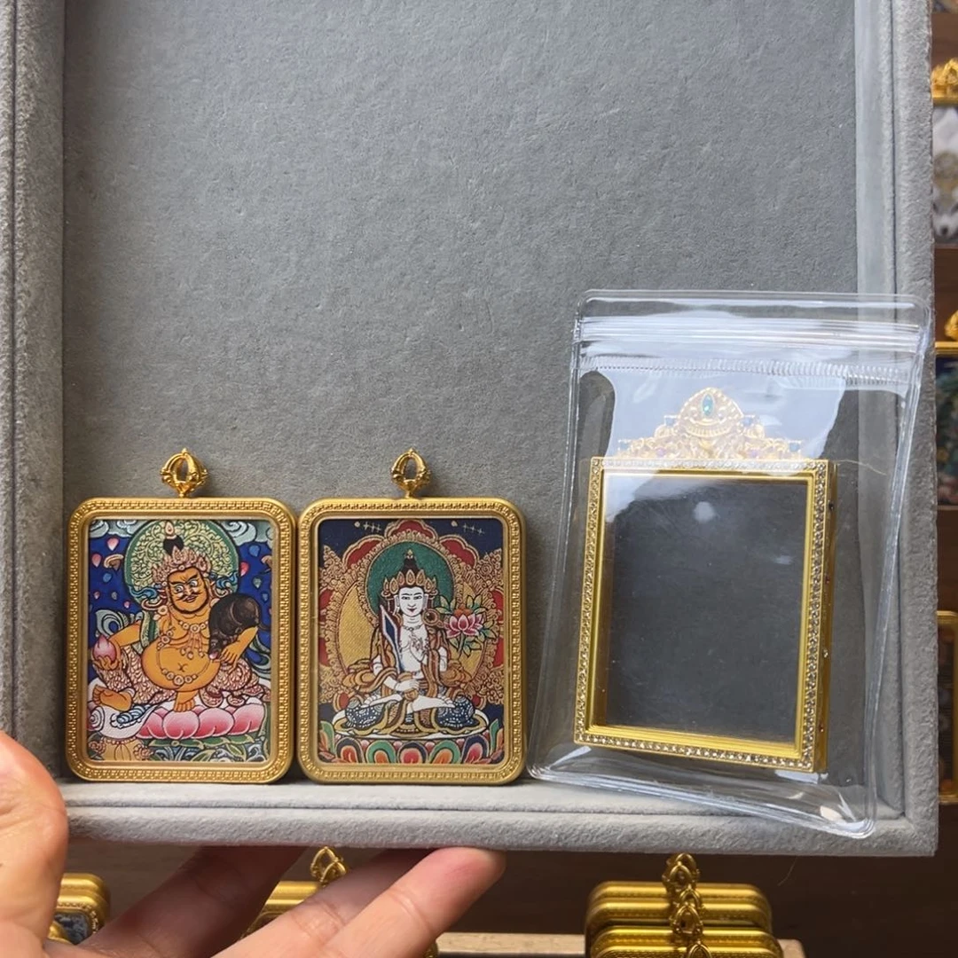 吊坠董**r黄财神➕虚空