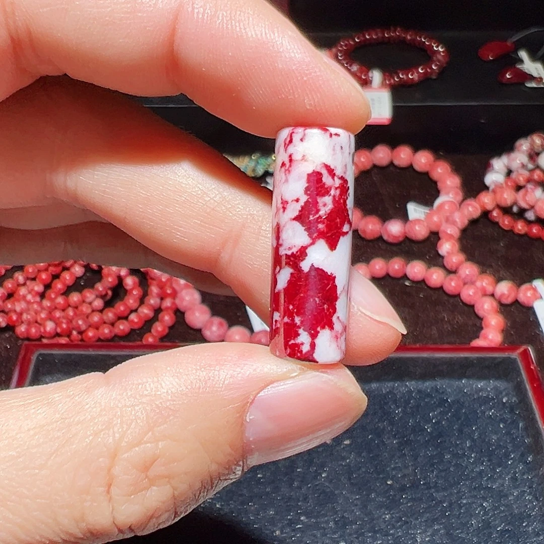 天然辰砂纯天然吊坠