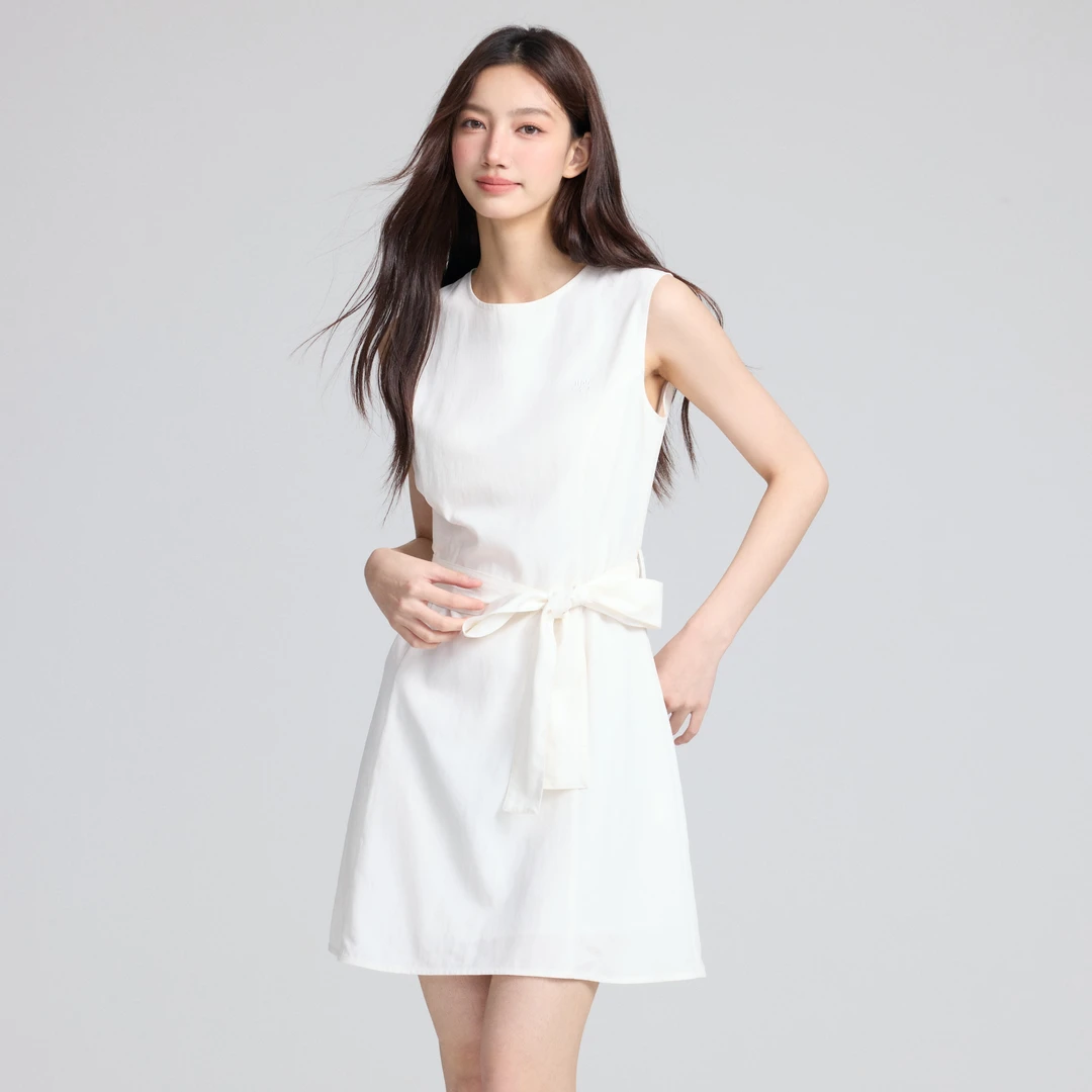 RPB BRAND 法式高级感白色圆领无袖连衣裙女收腰显瘦短裙子