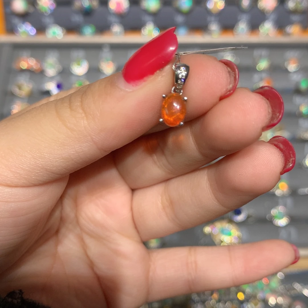 银S925镶嵌欧泊欧泊福利 吊坠l