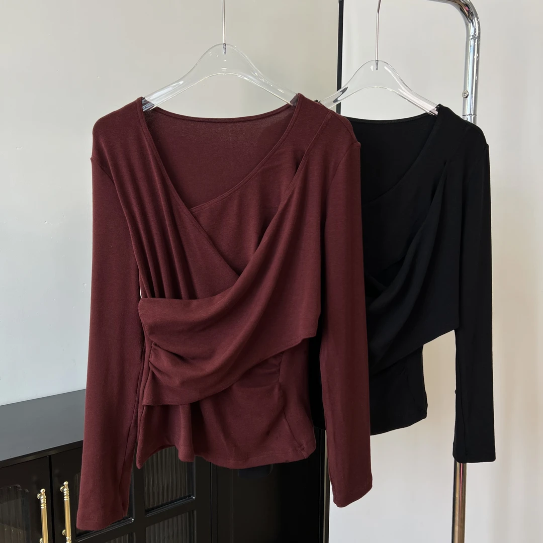 【柳条儿】设计感-安哥拉红V领长袖打底衫保暖修身初春款新年