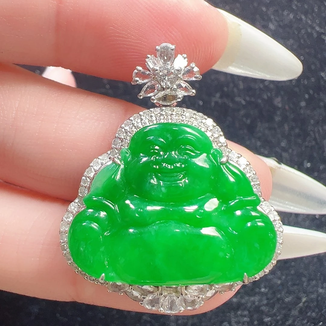 翡翠18K金镶嵌颈饰