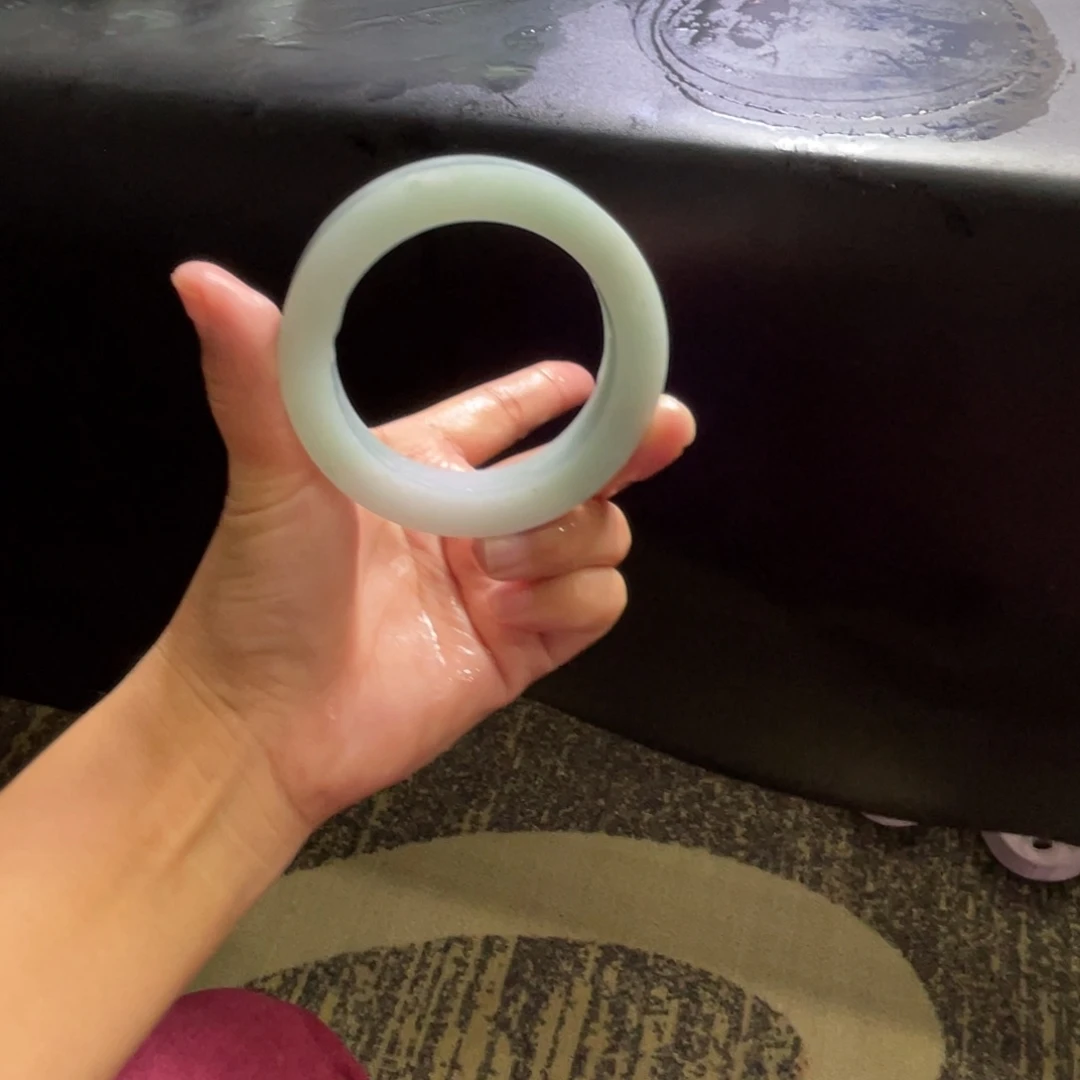 定制翡翠未镶嵌缅A翡翠多样性发一