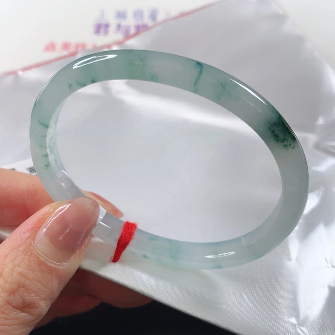 未镶嵌手镯翡翠  贵妃正圈可戴50 51