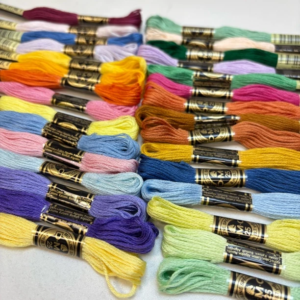 H1457 外来马卡龙色系绣线，30色